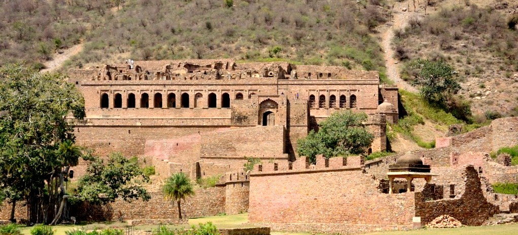 Bhangarh fort Alwar - bhangarh fort ghost story - Best fort in rajasthan