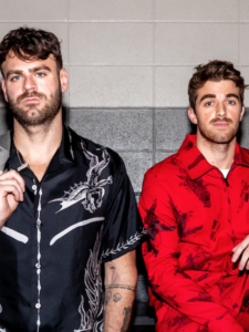 cropped-Chainsmokers.png