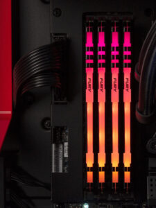 cropped-ktc-hero-memory-beast-ddr4-rgb-lg.jpg