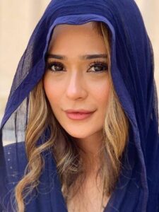cropped-sara-khan-coronavirus.jpg
