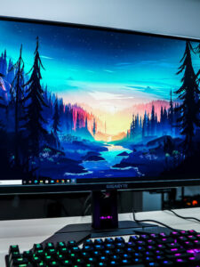 cropped-gigabyte-g27q-33.jpg